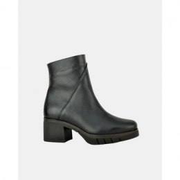 EnkellaarzenPaulaUrban111140