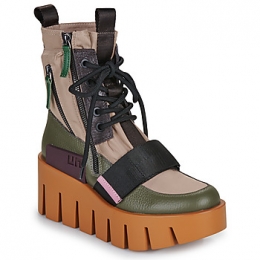 LaarzenUnitednudeGripCombatLo