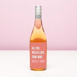 WijnflesAllyouneedislove-RosBlushRos