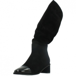 LaarzenNoaHarmonCARRIE