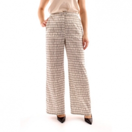 BroekEmmeMarellaDISTANT