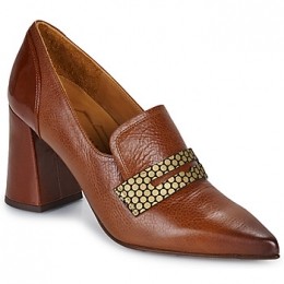 PumpsChieMiharaLOHAN