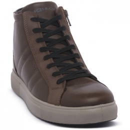 HogeSneakersIgIampCOSACHACAFFE