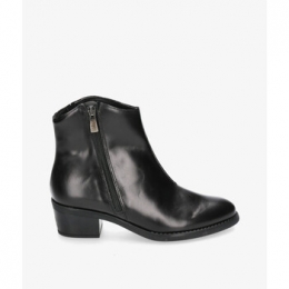 EnkellaarzenValerias1583