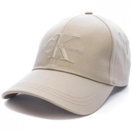 PetCalvinKleinJeans-