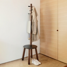 UmbraKapstokPillarMetkrukje-ZwartWalnoot