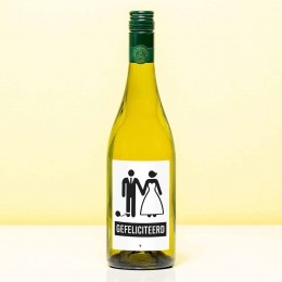 WijnflesGameoverBruidspaar-WitSauvignonBlanc