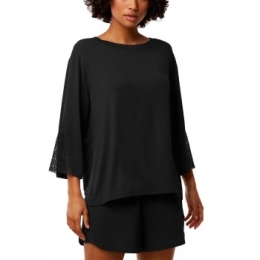 TriumphAuraSpotlightTopActie