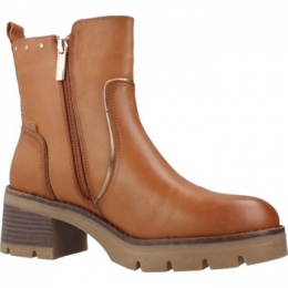 LaarzenCarmela162572C