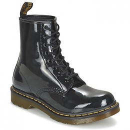 LaarzenDrMartens1460WBLACKPATENTLAMPER