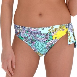 SaltabadKorsikaBikiniKnotTaiActie