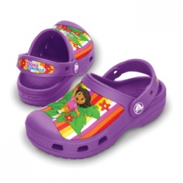 CrocsDoraMultistripeCustomClogActie