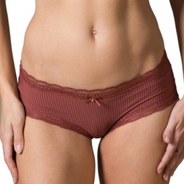 TrofeLailaLowHipsterActie