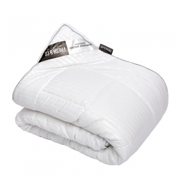 Sale-34DekbedHotelStripeMicroDons4Seizoenen-4Seizoenen-140x200CmEenpersoons-FreshAndCo250Gram350Gram600Gram-Dekbed-Discounternl