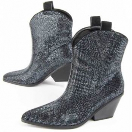 LaarzenMontevita100924