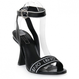 KoeltasLiuJoBLACKLISA05