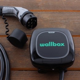 PulsarPlus22kW-CompleteKit-EVLaadstationZwarttype2met7metervasterechtelaadkabel