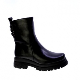 LaarzenQueenHelena146050