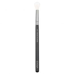 ZOEVA221CreaseBlender