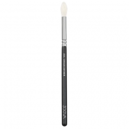 ZOEVA228CreaseDefiner