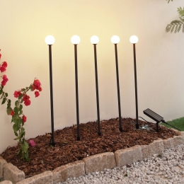 LindbyLEDlampopzonne-energieFreydissetvan5zwart2000K