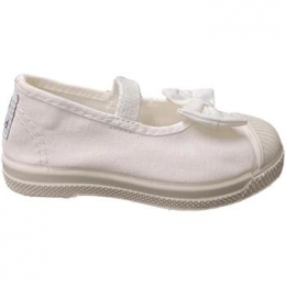 BallerinasNaturalWorld473