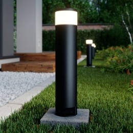 LucandeCorbansokkellampgrijsdeurstopcontactenG9IP44