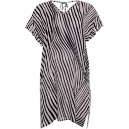 PareoLiscaStrandtuniekOkinawa