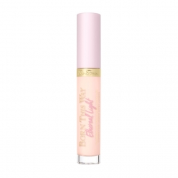TooFacedBornThisWayEtherealLightConcealer