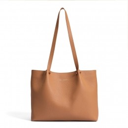 IsabelBernardShopperIsabelBernardHonorNatacamel-kalfsleer