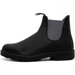 LaarzenBlundstone-