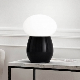 FabasLuceFreddytafellampzwarthoogte30cmgeblazenglasE27