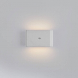 JUSTLIGHTGmbHJUSTLIGHTLEDwandlampopaccuZiddywitsensor3000K