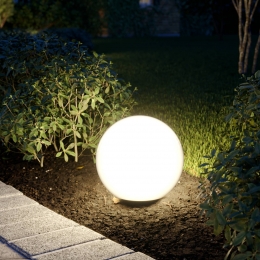 NowodvorskiLightingLichtbolCumulusSvoorindetuin30cm