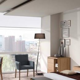 FAROBARCELONAVloerlampHotelmetstoffenkapinzwart