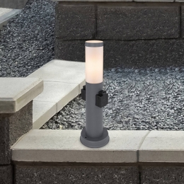 GloboBostonsokkellampmetstopcontacten