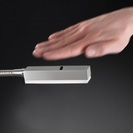 FISCHERHONSELLEDwandlampRaikmetgebarenbedieningalu