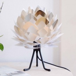 UMAGESilviaMinitafellampstaaltripodzwart