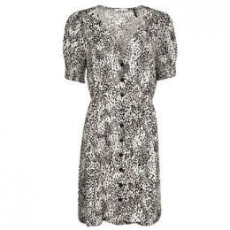 KorteJurkLesPetitesBombesDARLENE