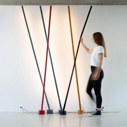 MartinelliLuceElasticaband-vloerlamplichtblauw