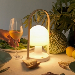 MARSETFollowMeLEDtafellampwit-eikenhoogte29cm