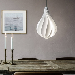 UMAGEAlvaMinihanglampkoordsetwit35cm