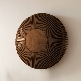 UMAGEClavaupwandlamp49cmhoutdonker