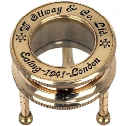 BeeldjesSignesGrimaltVergrootglas