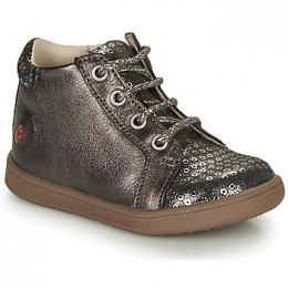 HogeSneakersGBBFAMIA