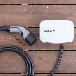 Commander2S-Type2-22kW-Wit-5meterlaadkabel