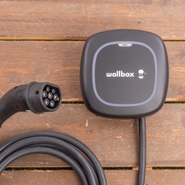 PulsarMax11kW-EVLaadstationZwarttype2met5metervasterechtelaadkabel-Retour