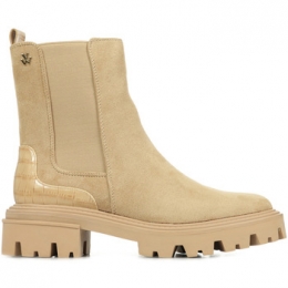 LaarzenVanessaWuGreta