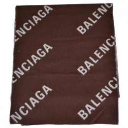 SjaalBalenciaga-