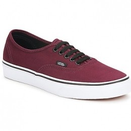 LageSneakersVansAUTHENTIC